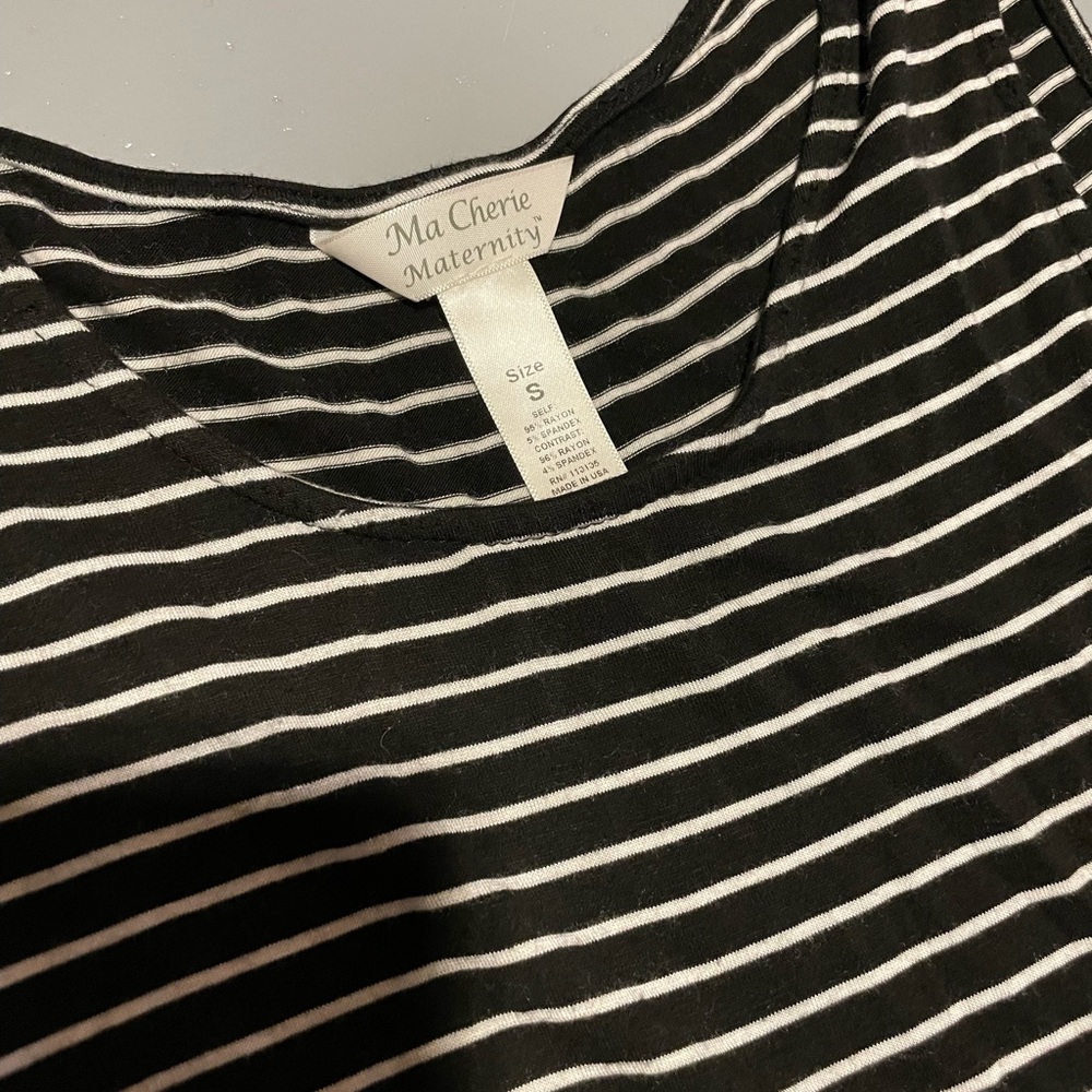 Maternity dress size small
